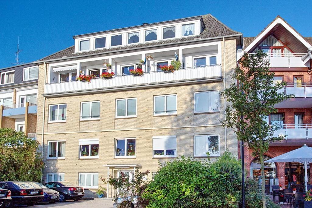 Haus An Der Strandallee 126 Appartement Seeblick Scharbeutz Exterior foto